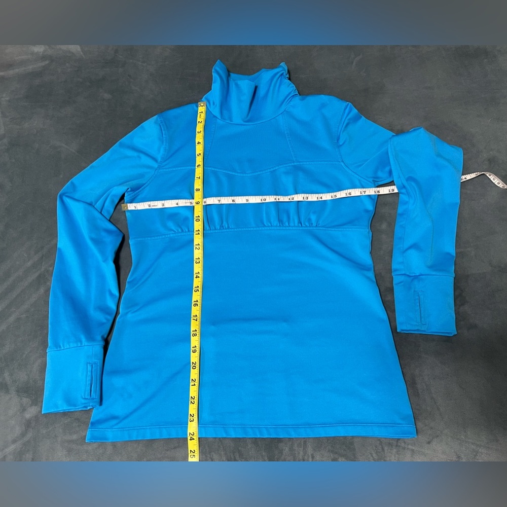 Athleta Pullover - Picture 5 of 10